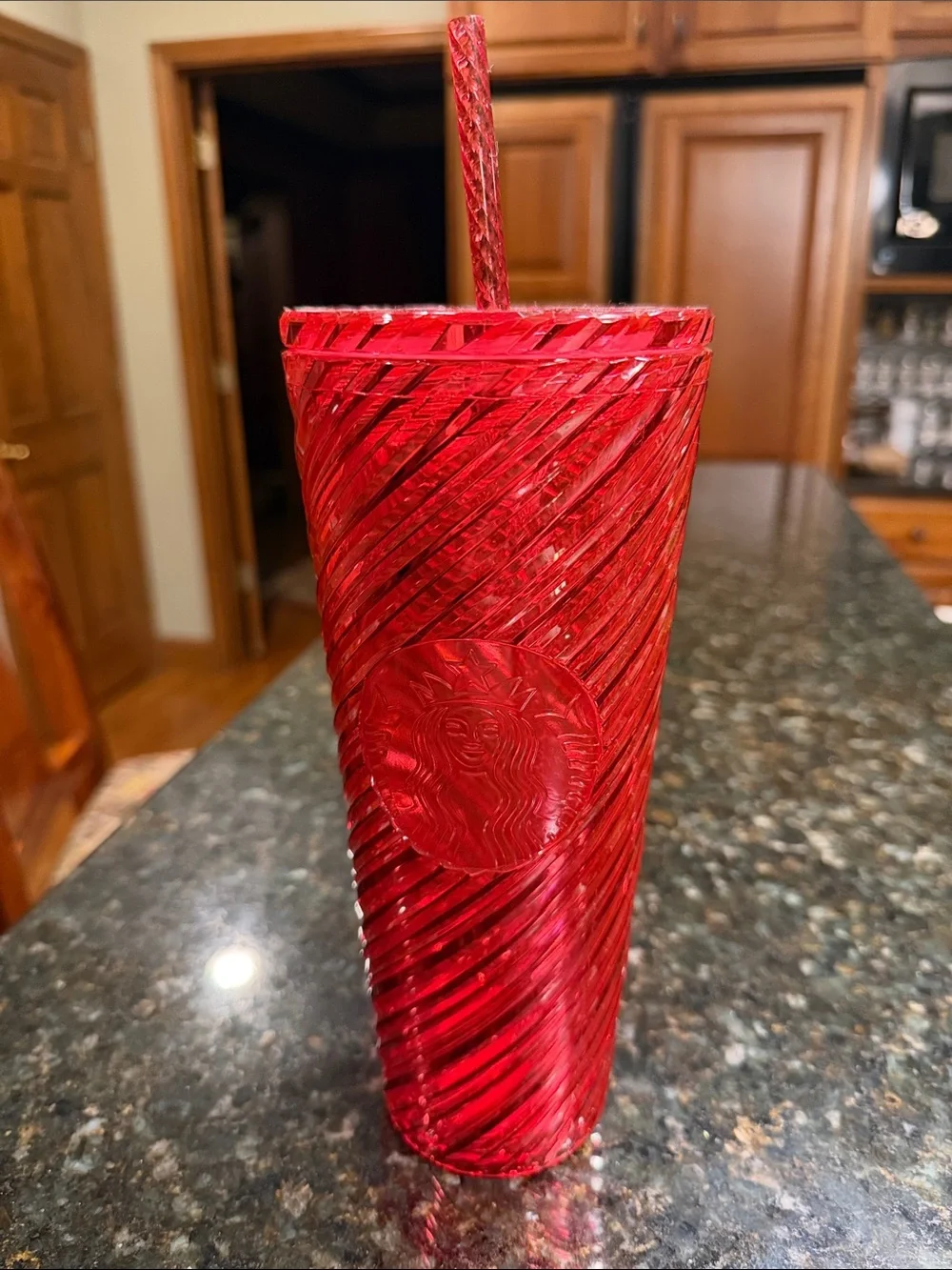 Starbucks holiday red swirl 24 oz tumbler NWT